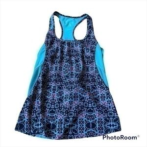 Teal paisley Fabletics tank top